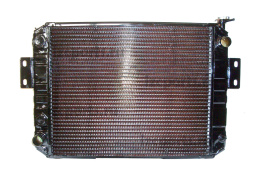 картинка Tc-06a    радиатор Isuzu  c240 акпп от магазина IZC